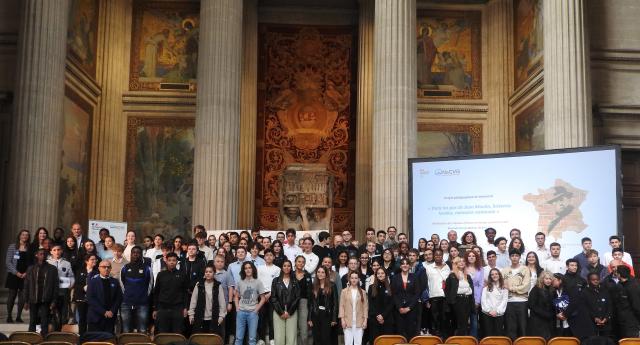 Dans les pas de Jean Moulin, histoires locales, mémoire nationale