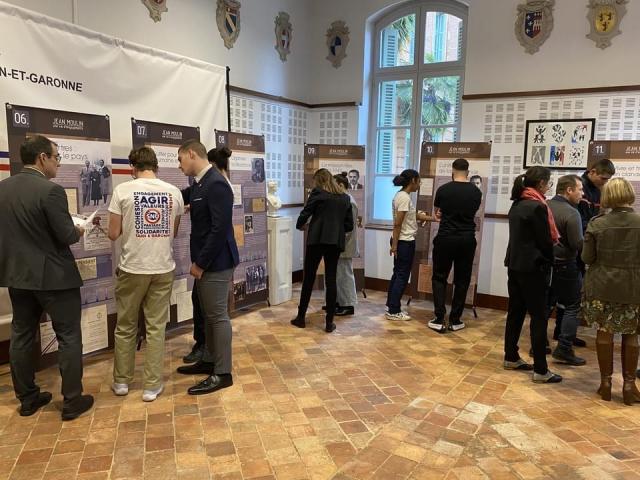 Les jeunes durant l'atelier.