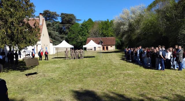 Cérémonie collégiens Puits de Guerry