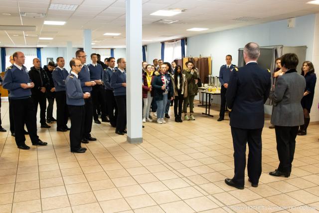 moment d'échanges sur la base aérienne d'Evreux