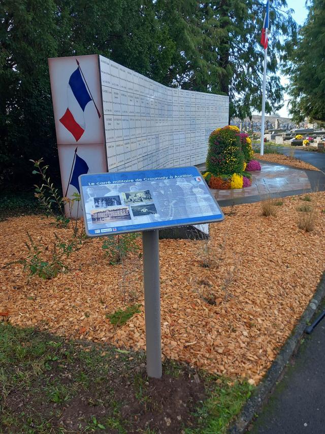 Panneau d'information historique