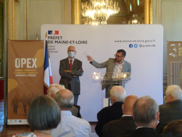 Inauguration de l'exposition sur les OPEX