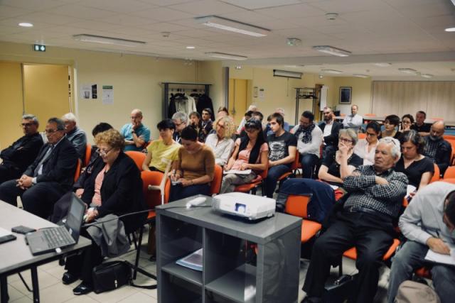 Présentation de l'exposition "La guerre d'Algérie. Histoire commune, mémoires partagées?" à Blois