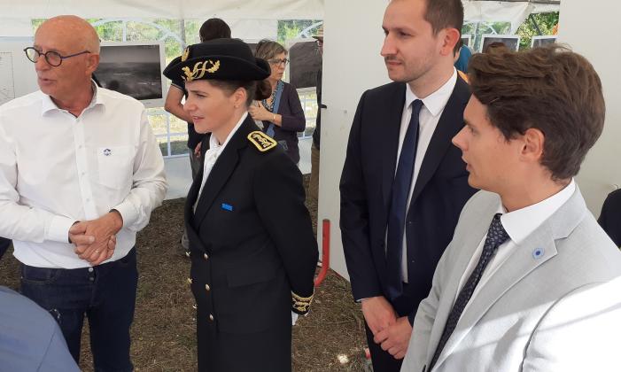 Claire Raulin, Préfète du Lot, en visite sur le stand de l'Office