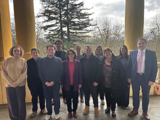 Photo de groupe d'une partie des agents présents